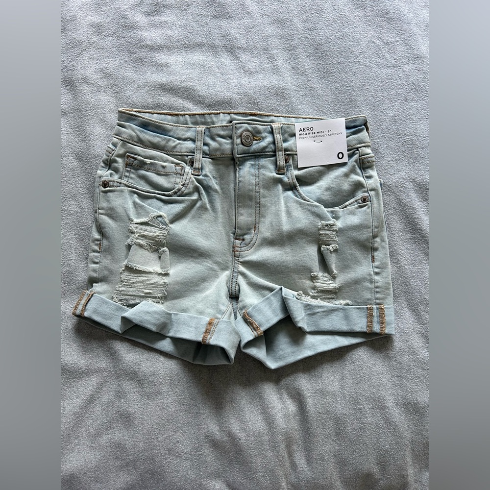 Aeropostale High Rise Premium Seriously Stretchy Midi Short 3" NWT